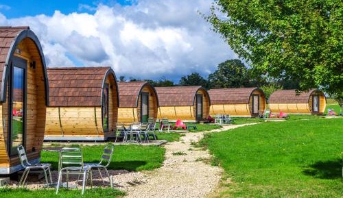 Cabin with Garden View