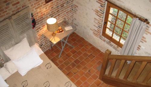 Cottage (2 Adults)