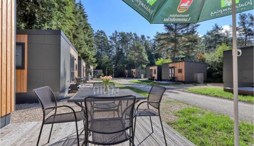 One-Bedroom Holiday Home