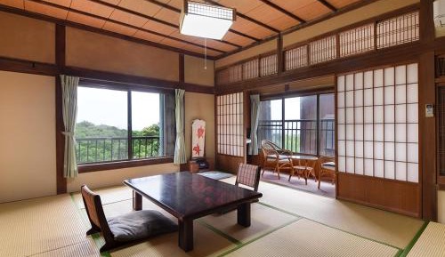 Japanese-Style Quadruple Room