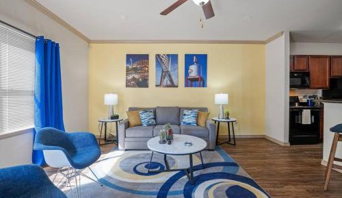 One-Bedroom Apartment
