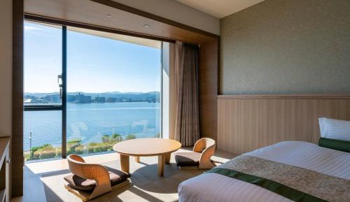 Japanese-Style Room with Tatami Area