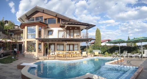 Villa with Sea View