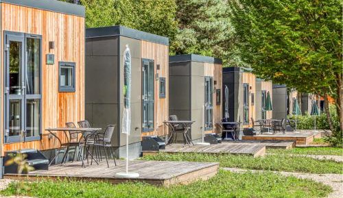 One-Bedroom Holiday Home