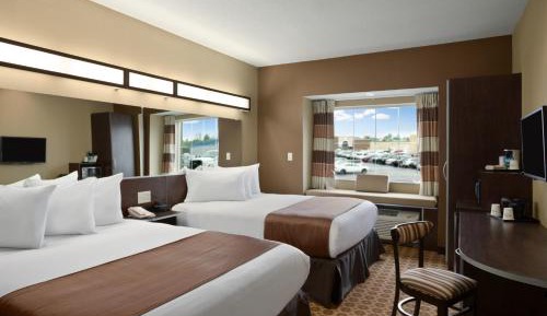 Queen Room with Two Queen Beds - Non-Smoking