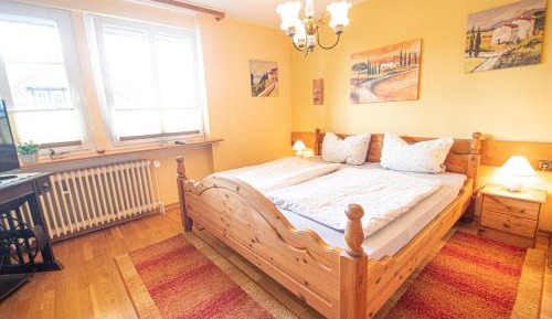 Twin Room with Private Bathroom