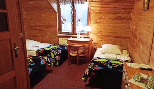 Triple Room with Private Bathroom