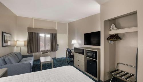 Family Suite - Non-Smoking