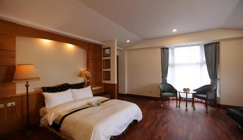 Large Double Room