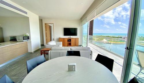 Three-Bedroom Apartment with Water View