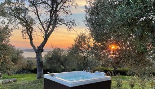 One-Bedroom Apartment with Spa Bath