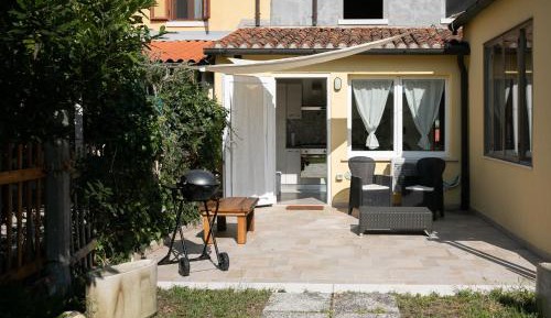 One-Bedroom House