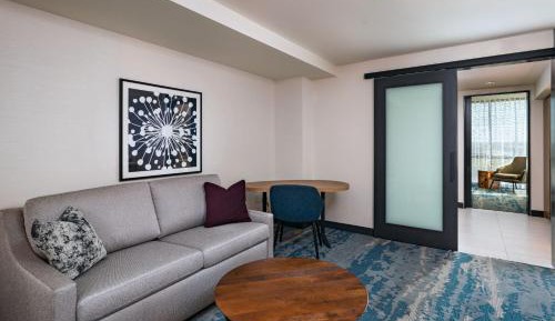 Junior King Suite