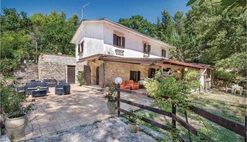 Five-Bedroom Holiday Home