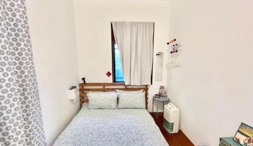 Double Room with Shared Bathroom