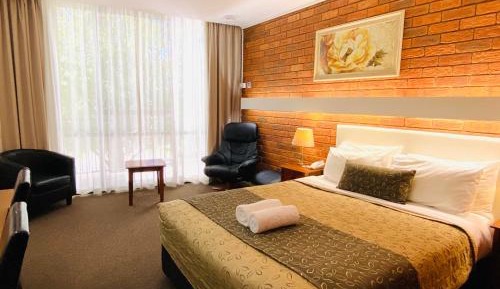 Queen Room