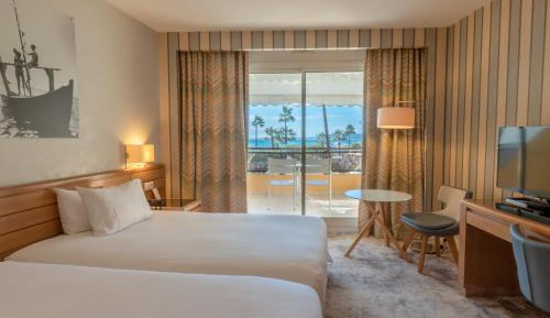 Premium Double Room with Two Double Beds, Balcony and Sea View