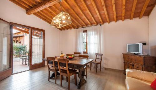 Two-Bedroom Apartment (4 Adults) - Separate Building