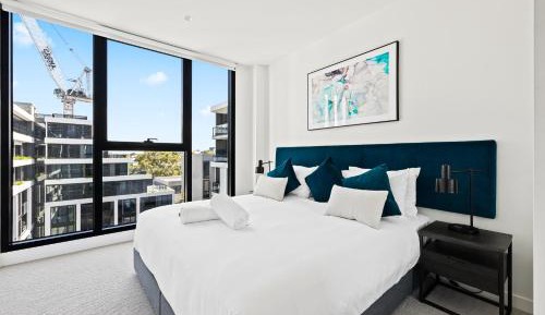 1 Bedroom Premier Apartment