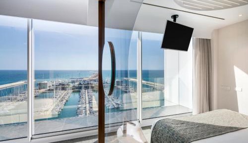 Marina Suite Signature