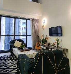 Two-Bedroom Deluxe Apartment with Garden View