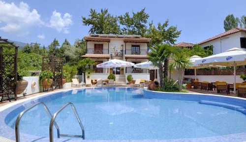 Standard Triple Studio