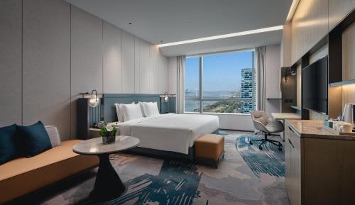 Standard King Room with Qianjiang CBD View