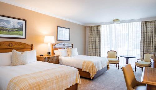 Deluxe Queen Room with Two Queen Beds