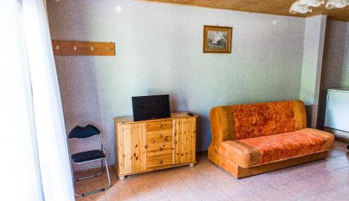 Triple Room with Private Bathroom