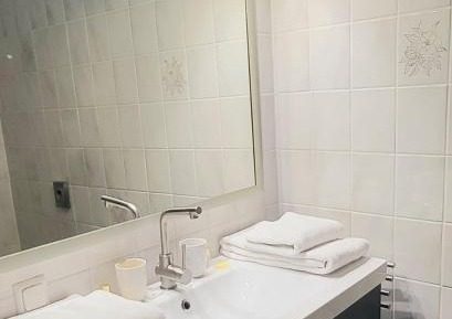 Superior Twin Room with City View