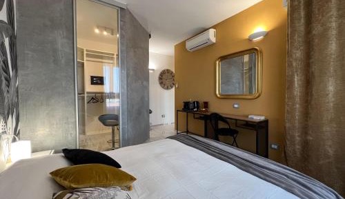 Double Room with Spa Bath