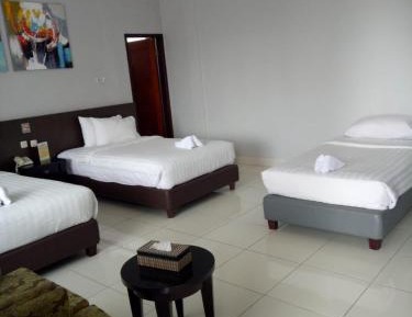 Deluxe Triple Room