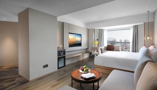 Premium King Room