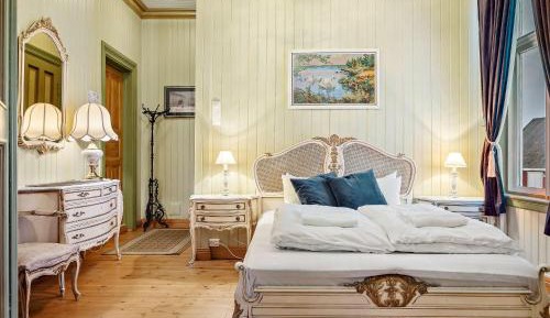 Executive King Suite with Sea View 