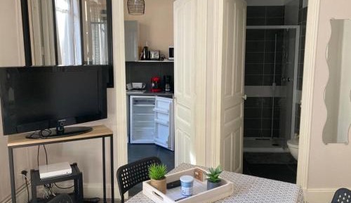 Studio Apartment