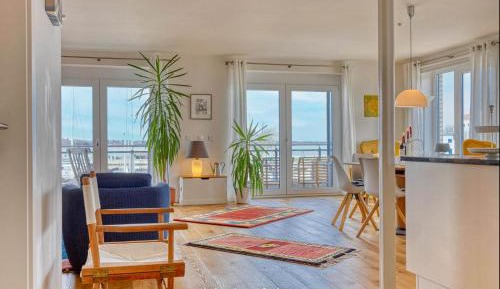 Apartment with Sea View