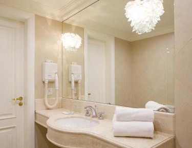 Classic Double or Twin Room