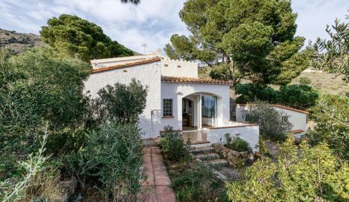 Villa with Sea View