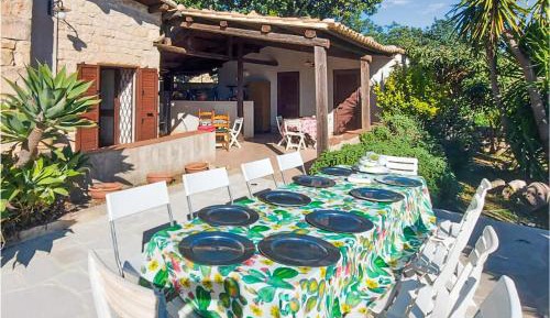 Three-Bedroom Holiday Home 