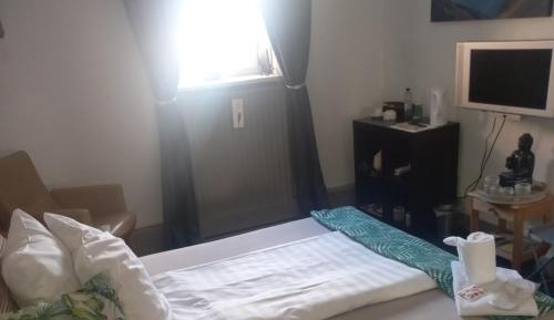 Single Room with Shared Shower and Toilet