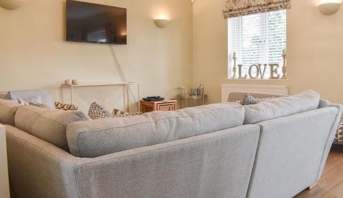 Two-Bedroom Holiday Home