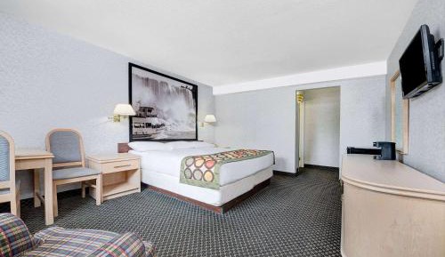 King Room - Non-Smoking