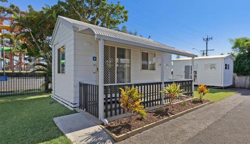 Standard Cabin - Sleeps 4