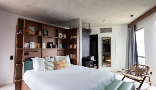 JOST OVERSIZE - Family Room