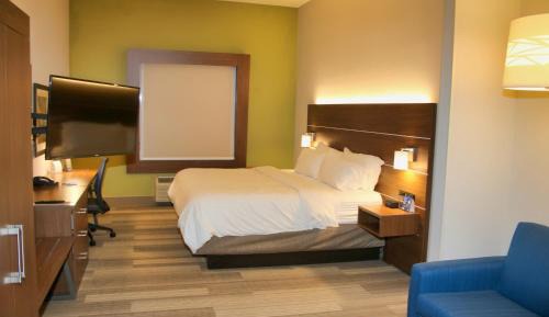 Standard King Room with Shower Bath