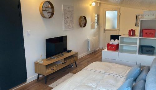 One-Bedroom House