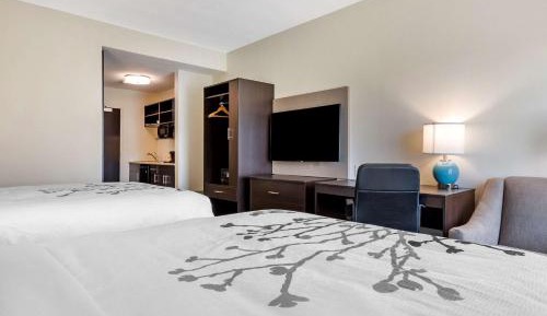 Queen Suite with Two Queen Beds - Non Smoking