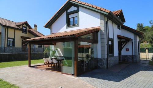 Three-Bedroom Townhouse