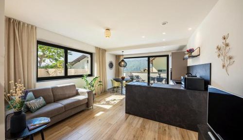 Two-Bedroom Superior Apartment