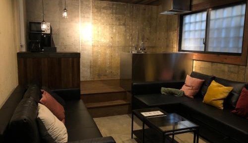 Apartment Ground Floor with Private Shower - No View
